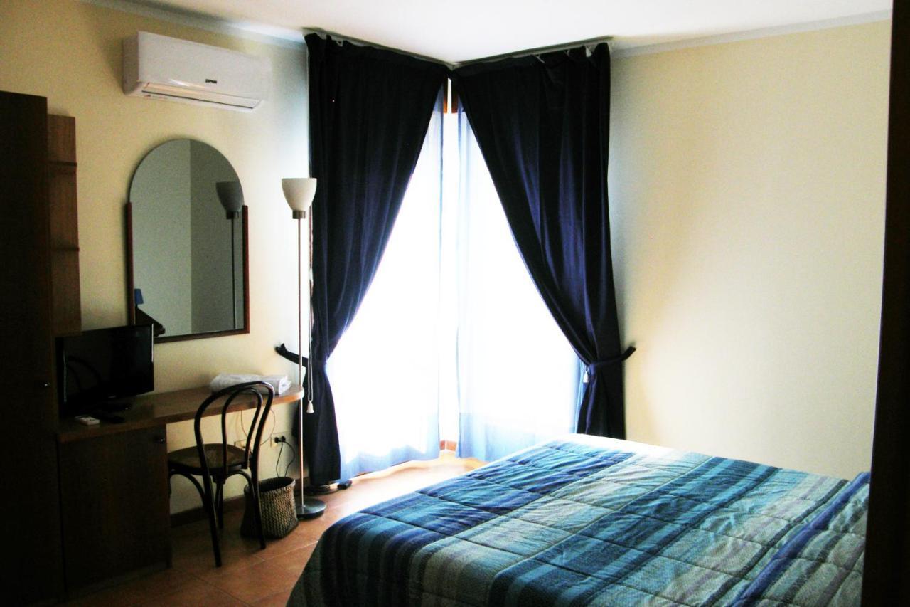 I Borghi Ξενοδοχείο Έμπολι Εξωτερικό φωτογραφία